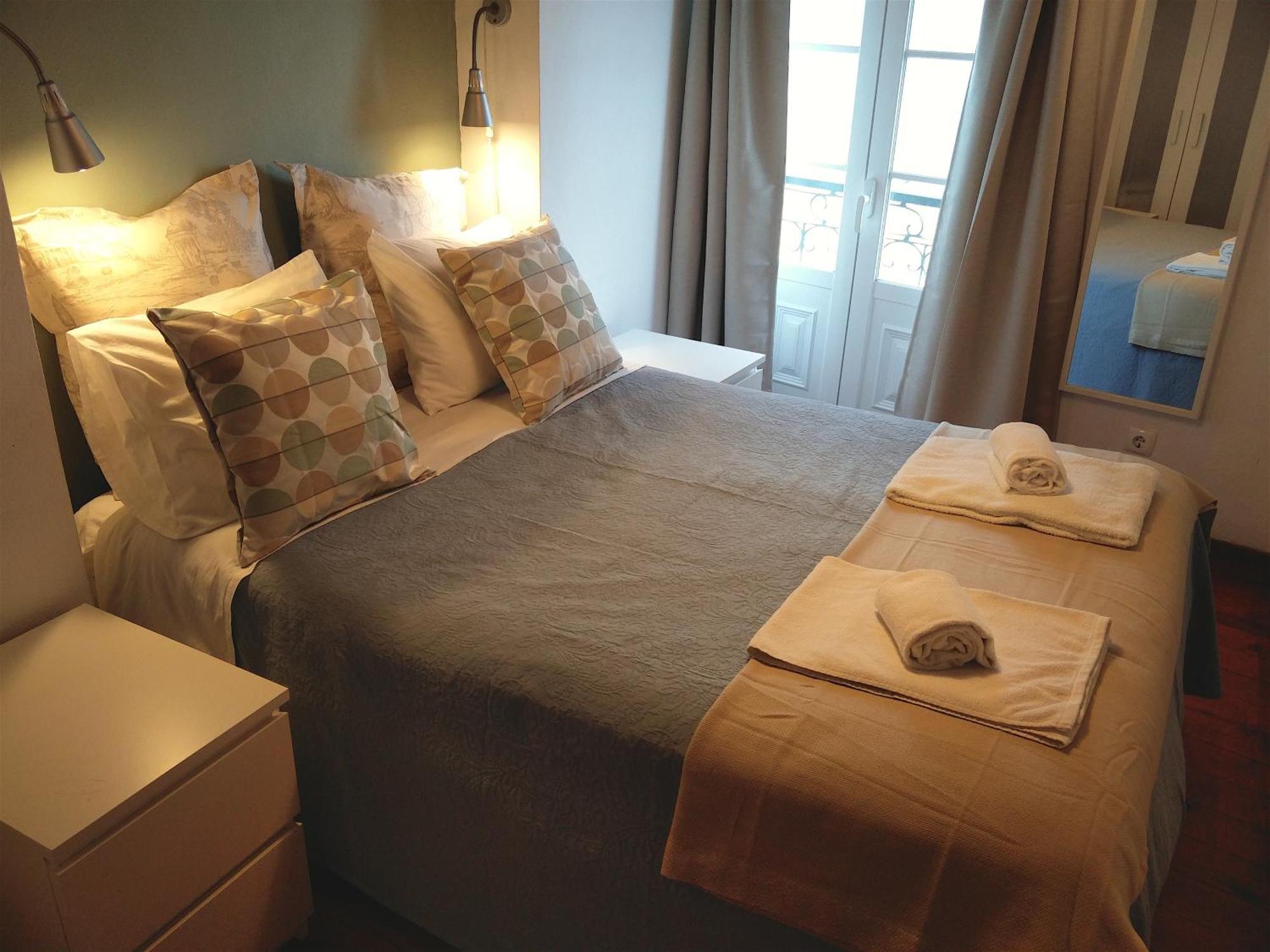 Apartment Myplacelisbon - Alfama River View Apartment *